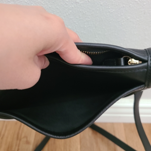 Coach leather crossbody black - Picture 3 of 5